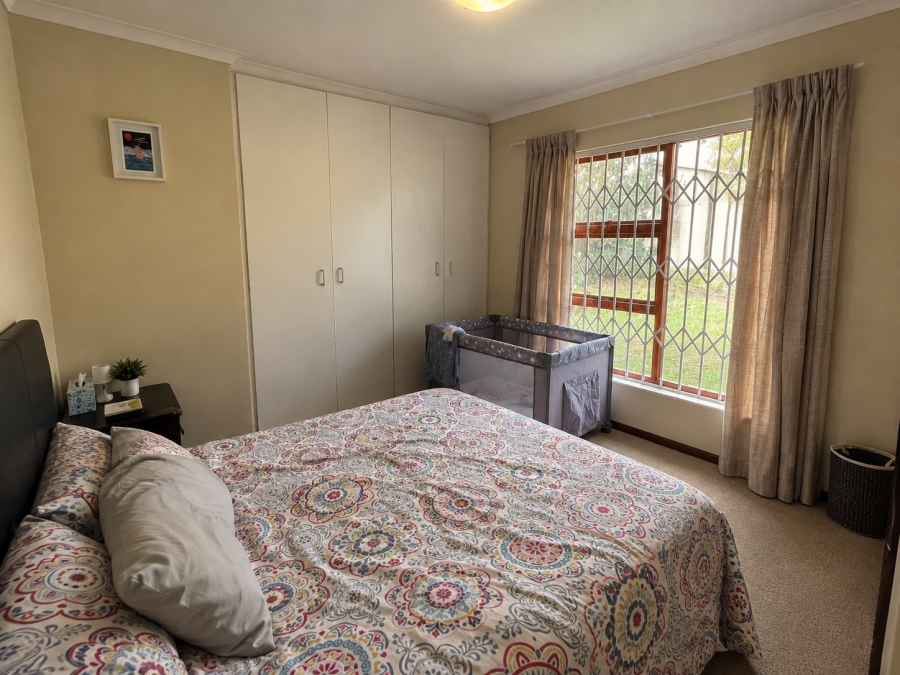 To Let 3 Bedroom Property for Rent in Vierlanden Western Cape